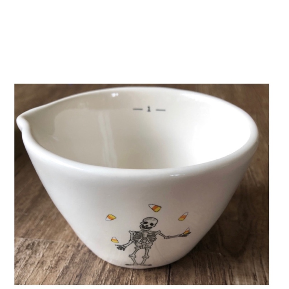 NEW Rae Dunn Dancing Skeleton Measuring Cups - Picture 7 of 8